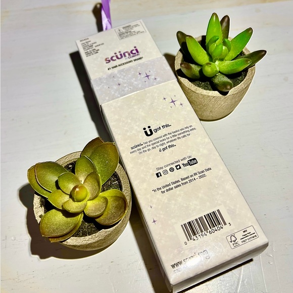 VALENTINE'S DAY GIFT SET ($200 Value) - Picture 8 of 16